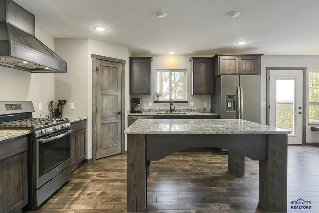 21171 LOST CAMP TRAIL, Lead, SD 57754