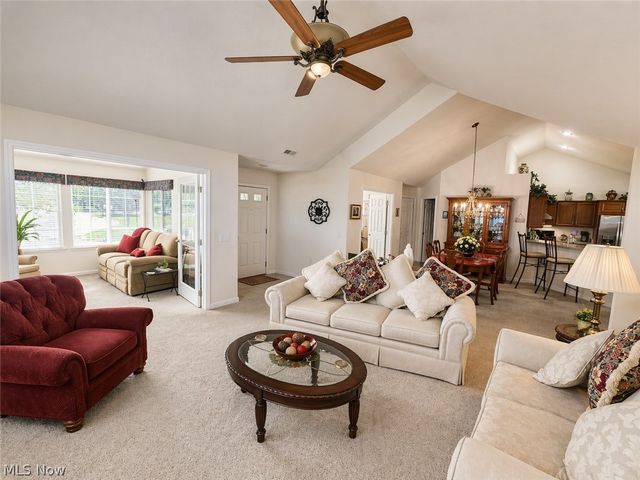5227 Redford Drive, Brunswick, OH 44212