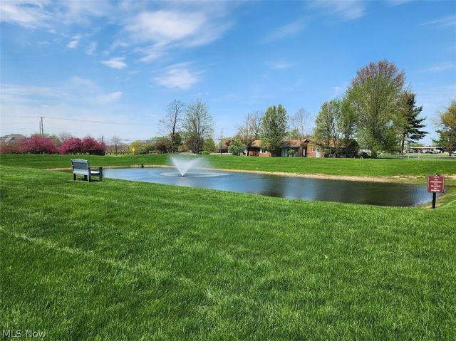 5227 Redford Drive, Brunswick, OH 44212