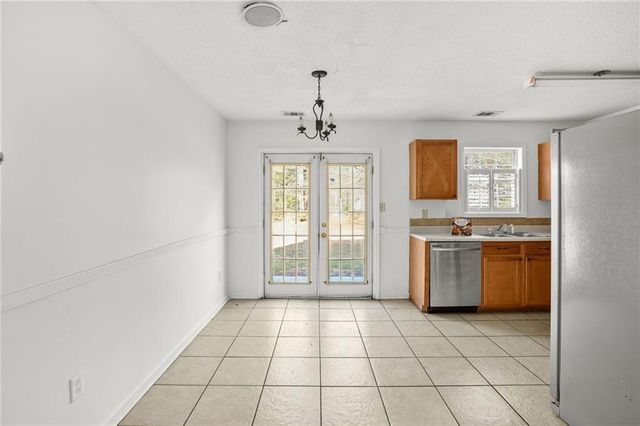 4741 Bob White Run, Lithonia, GA 30038