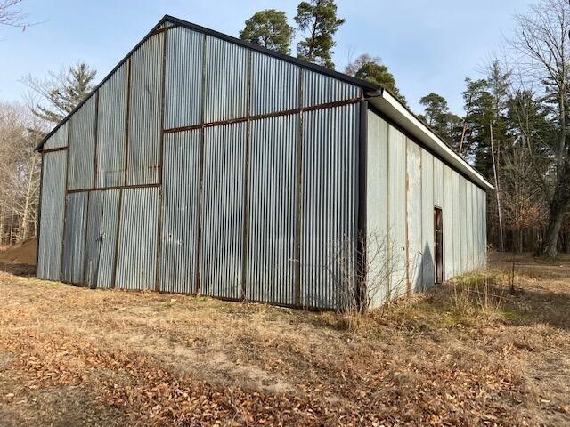 358 69th, South Haven, MI 49090