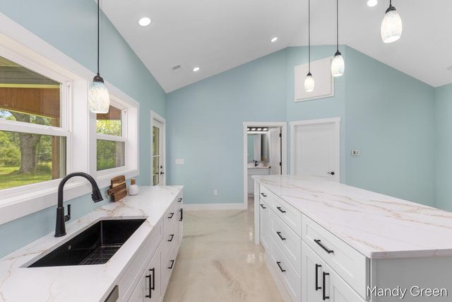 14033 Perch Lane, Greenville, MI 48838