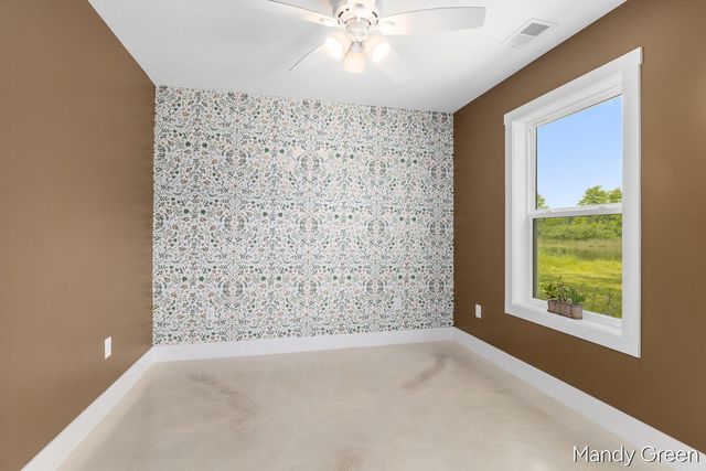 14033 Perch Lane, Greenville, MI 48838