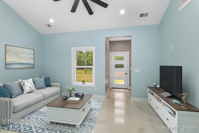 14033 Perch Lane, Greenville, MI 48838