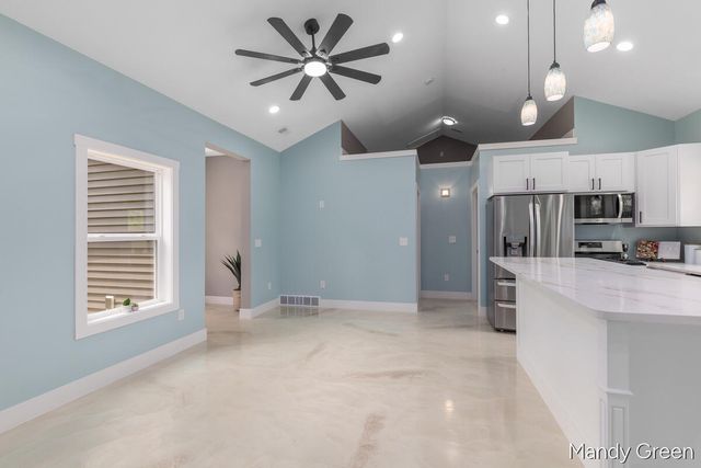 14033 Perch Lane, Greenville, MI 48838