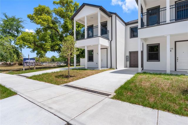 7015 N CENTRAL AVENUE Unit D, Tampa, FL 33604