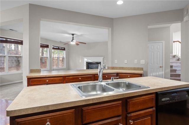 3015 Highgreen Trail, Atlanta, GA 30349