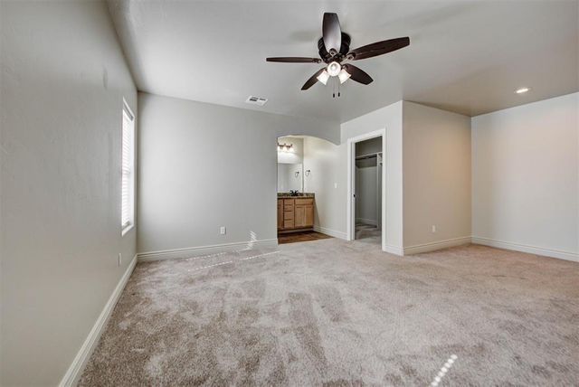 6814 NW 45th Street, Bethany, OK 73008