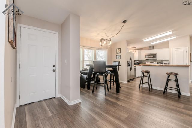 194 OSAGE CIRCLE, Henrietta, TX 76365