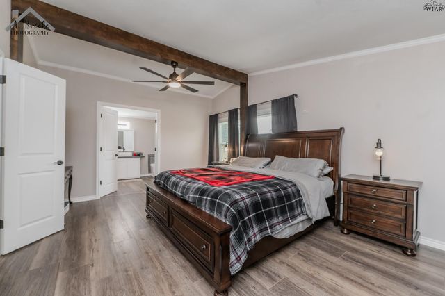 194 OSAGE CIRCLE, Henrietta, TX 76365