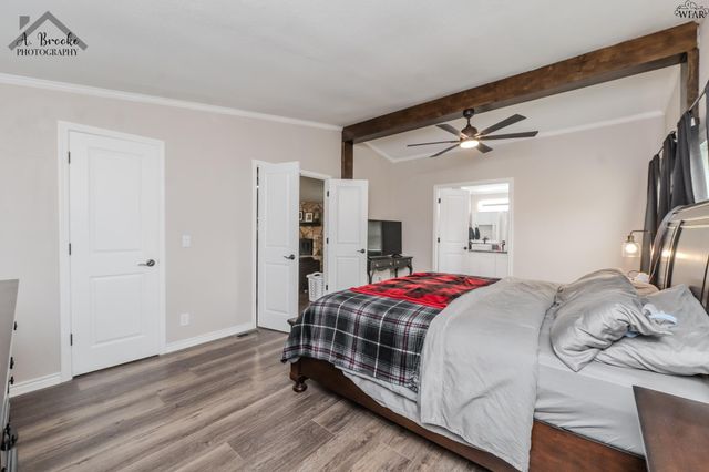 194 OSAGE CIRCLE, Henrietta, TX 76365