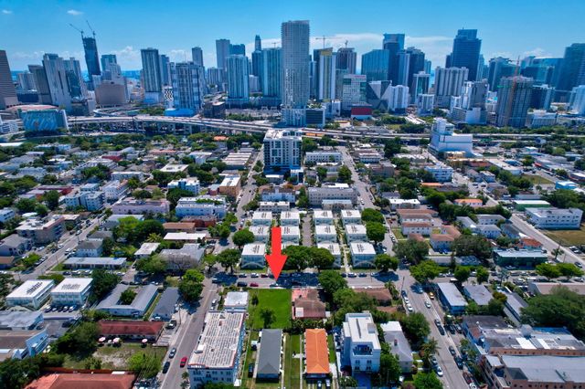 512 SW 6th Avenue, Miami, FL 33130