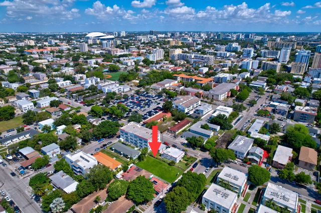 512 SW 6th Avenue, Miami, FL 33130