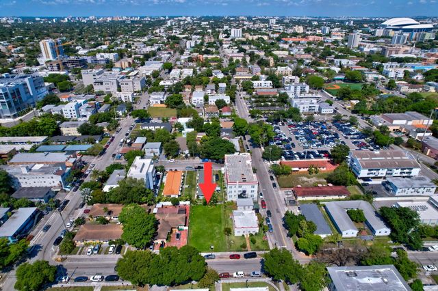 512 SW 6th Avenue, Miami, FL 33130