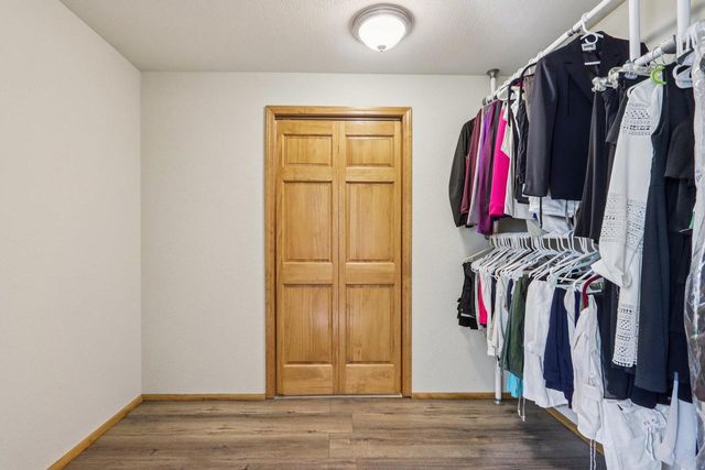 987 Prairieview CIRCLE, Oconomowoc, WI 53066