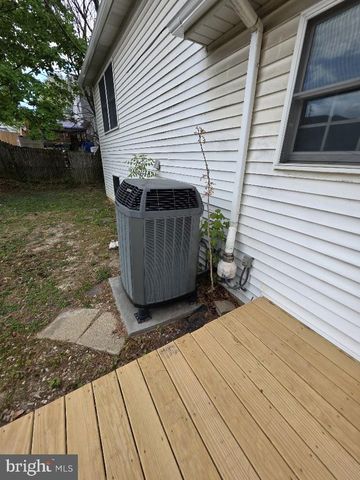 8651 PRESIDENTS DR, Hummelstown, PA 17036