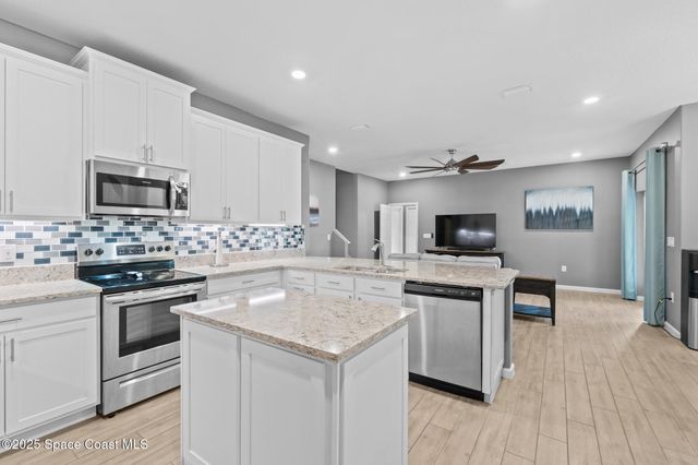 3590 Salt Marsh Circle, West Melbourne, FL 32904