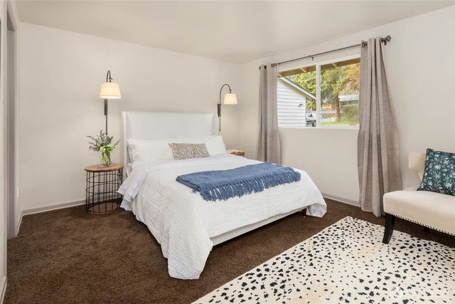 19921 10th Drive SE, Bothell, WA 98012