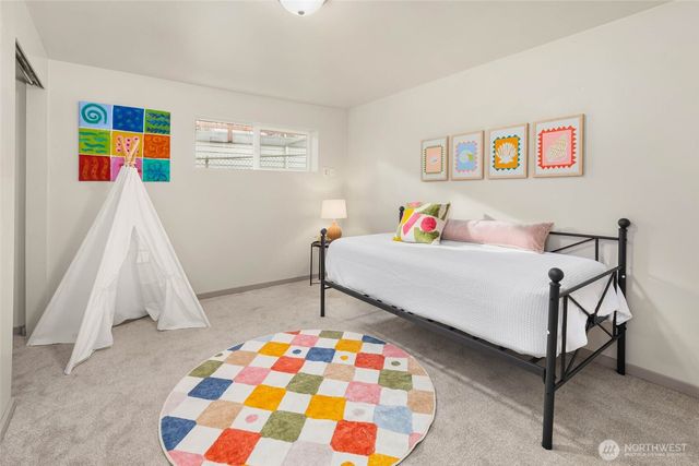 19921 10th Drive SE, Bothell, WA 98012