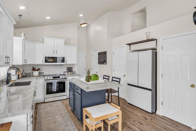 2274 W 8490 S, West Jordan, UT 84088
