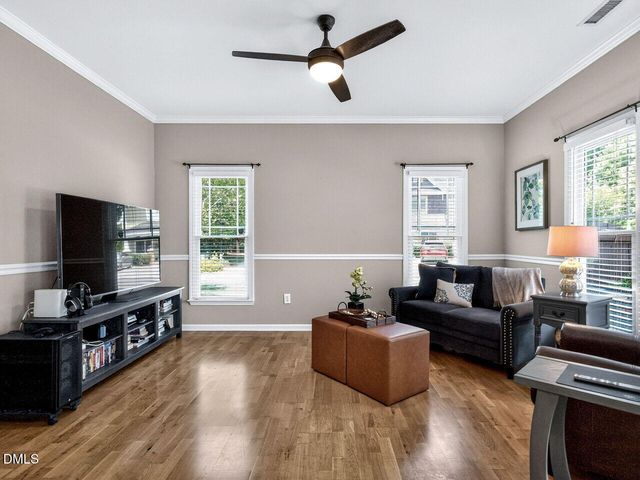 1050 Milk Paint Alley, Apex, NC 27502