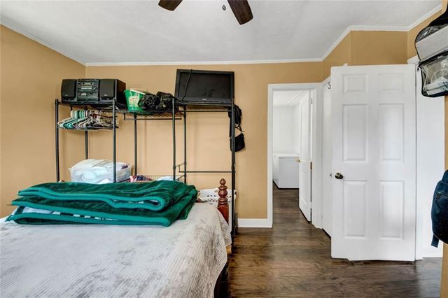 1069 Merritt Road, Marietta, GA 30062