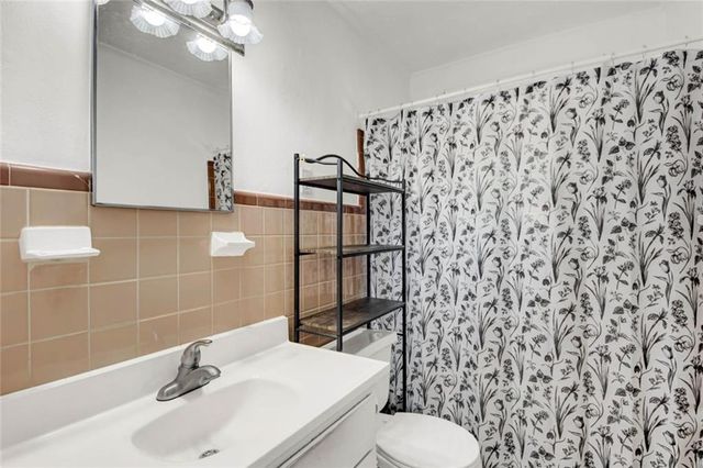 1069 Merritt Road, Marietta, GA 30062