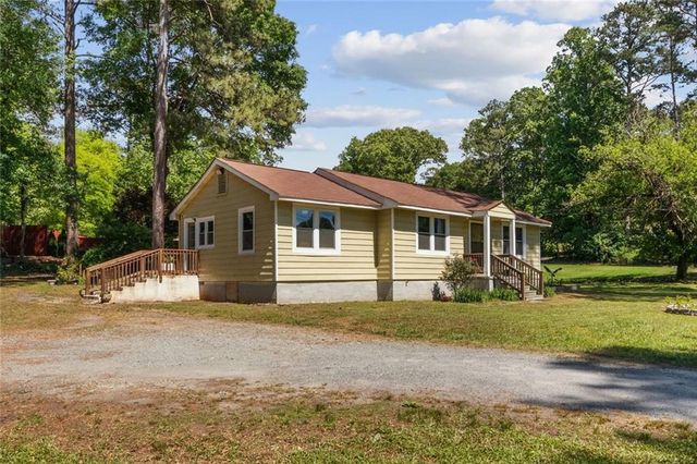 1069 Merritt Road, Marietta, GA 30062