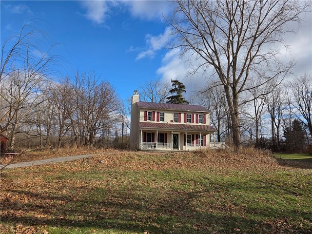 9289 South Street Road, Leroy, NY 14482