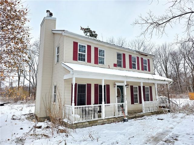 9289 South Street Road, Leroy, NY 14482