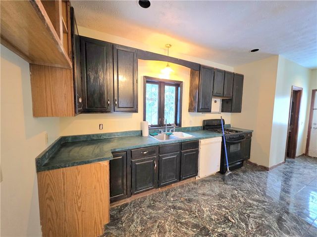 9289 South Street Road, Leroy, NY 14482