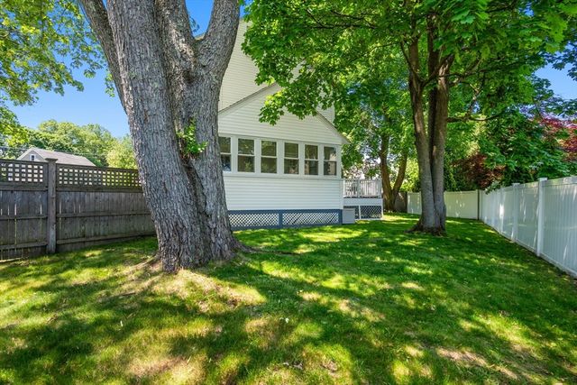 136 Alexander Avenue, Belmont, MA 02478