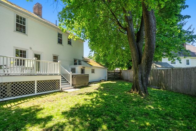 136 Alexander Avenue, Belmont, MA 02478