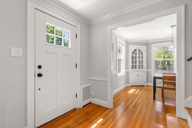 136 Alexander Avenue, Belmont, MA 02478