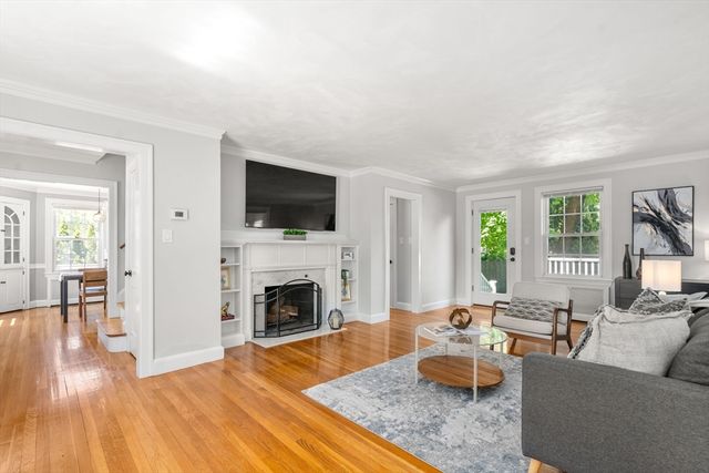 136 Alexander Avenue, Belmont, MA 02478