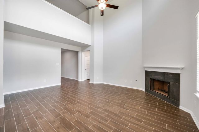 600 Barton Place Drive, Tarkington, TX 77327