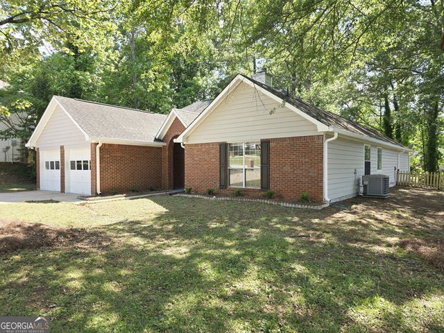 180 Eagle Way, Stockbridge, GA 30281