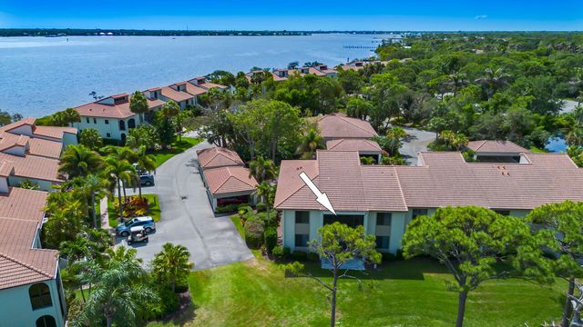2516 NW Seagrass Drive 8b, Palm City, FL 34990