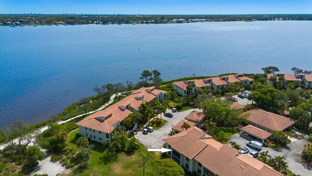 2516 NW Seagrass Drive 8b, Palm City, FL 34990
