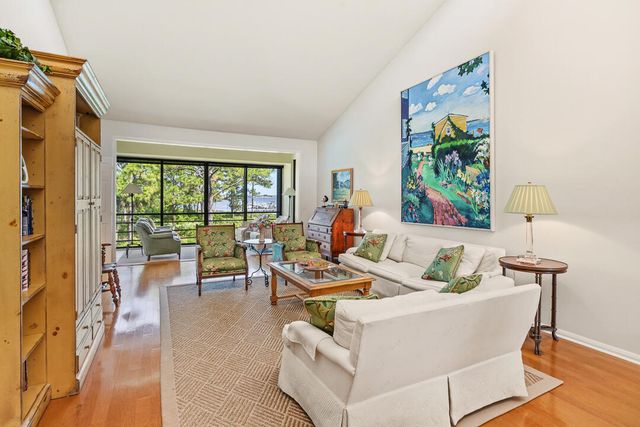 2516 NW Seagrass Drive 8b, Palm City, FL 34990