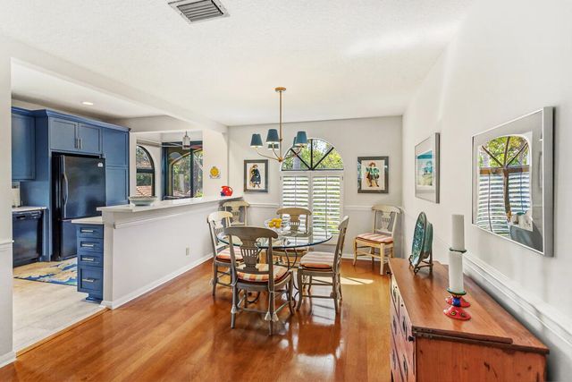 2516 NW Seagrass Drive 8b, Palm City, FL 34990