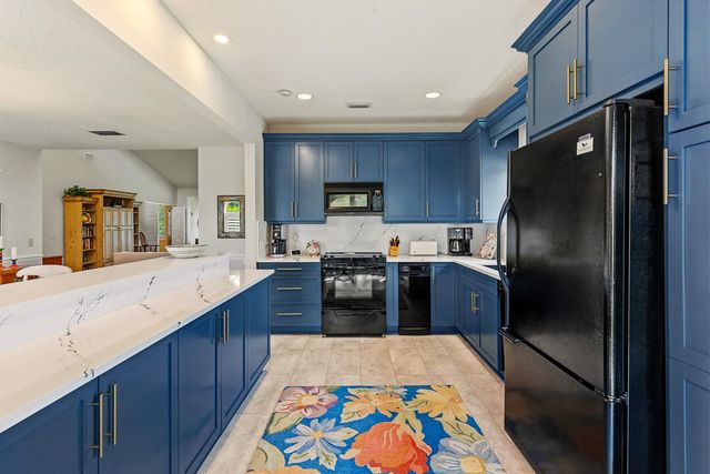 2516 NW Seagrass Drive 8b, Palm City, FL 34990