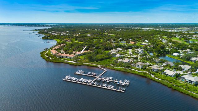 2516 NW Seagrass Drive 8b, Palm City, FL 34990