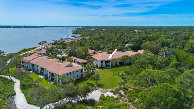 2516 NW Seagrass Drive 8b, Palm City, FL 34990