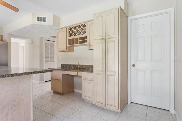 3103 TARAGROVE DRIVE, Tampa, FL 33618