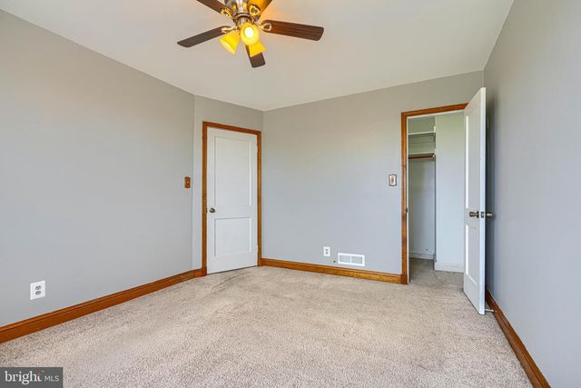 1924 SEARLES, Dundalk, MD 21222