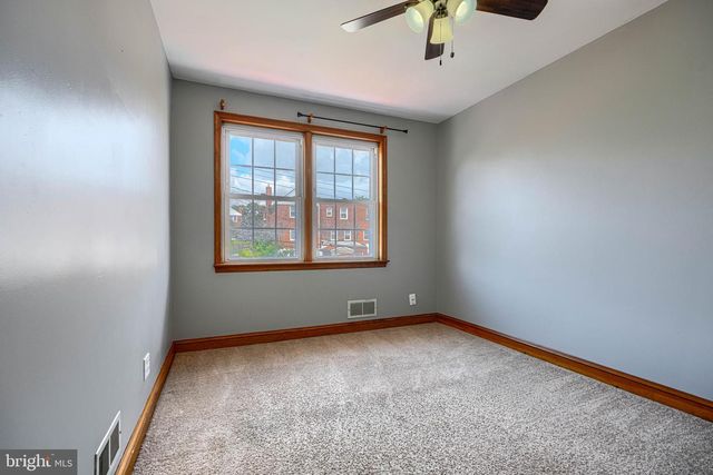 1924 SEARLES, Dundalk, MD 21222