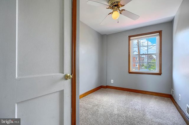 1924 SEARLES, Dundalk, MD 21222