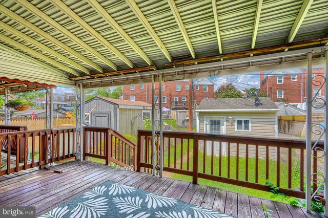1924 SEARLES, Dundalk, MD 21222