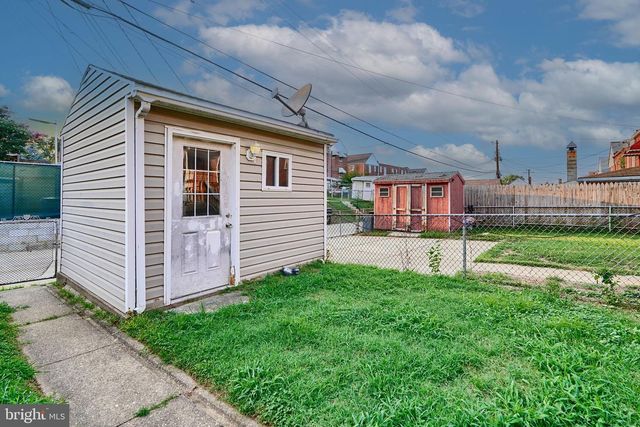 1924 SEARLES, Dundalk, MD 21222